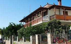 Pansion Matoula